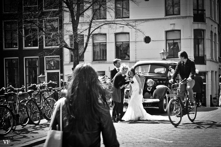 Bride at the Canals | ©The Viewfinder