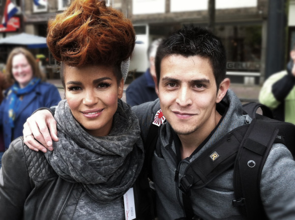 together with Eva Simons