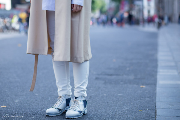 shades of white antwerp street style 2 | ©THE VIEWFINDER