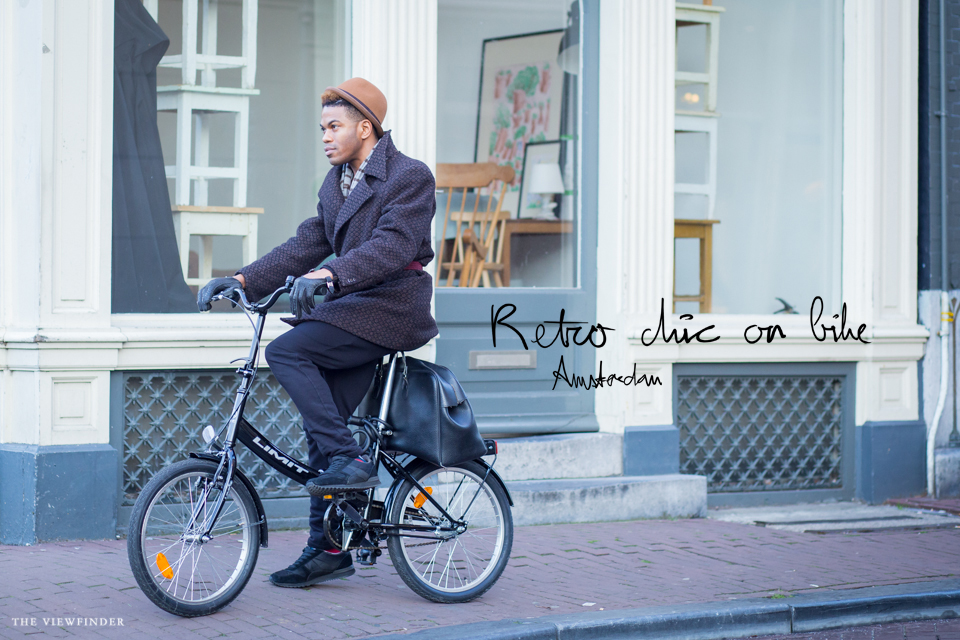 retro chic on bike street style amsterdam 2 | ©THE VIEWFINDER