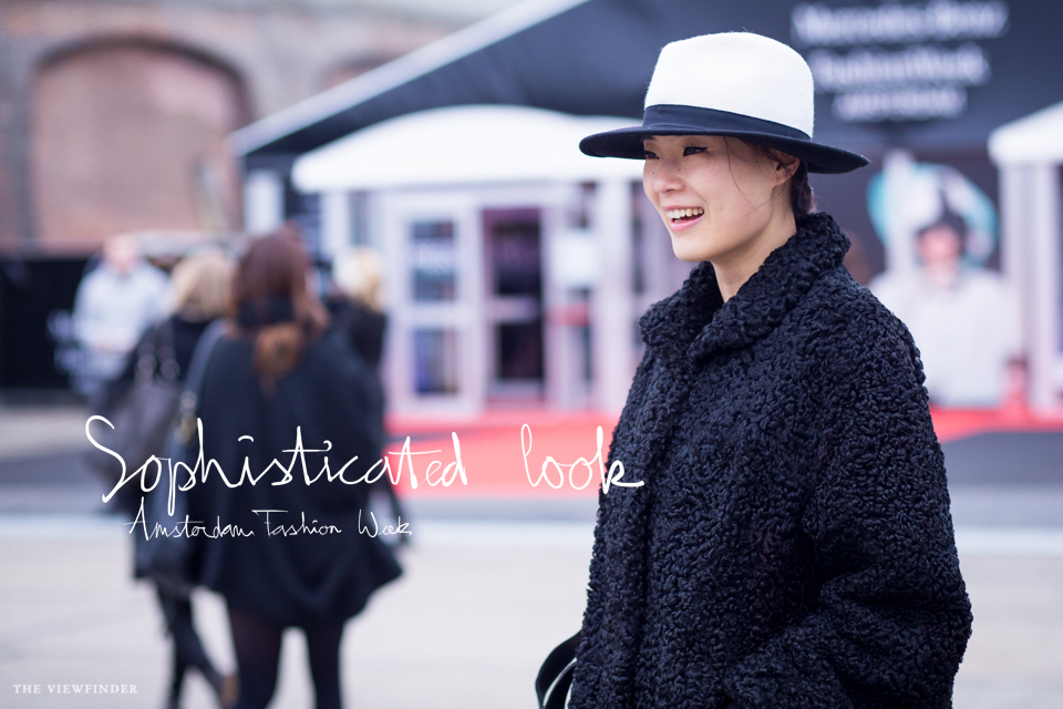 sophisticated look street style amsterdam women mbfw banner | ©THE VIEWFINDER