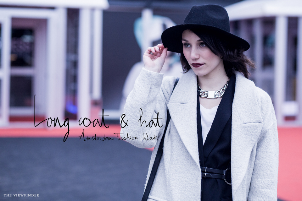 long coat & hat street style chameleon amsterdam banner | ©THE VIEWFINDER